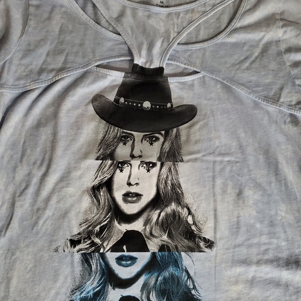 Long sleeve Guess shirt
